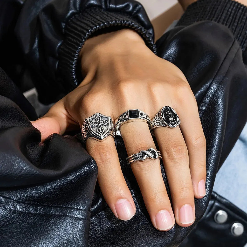 4Pcs Retro Simple Stainless Steel Wide Ring Men's Gothic Pattern Metal Ring Casual Jewelry