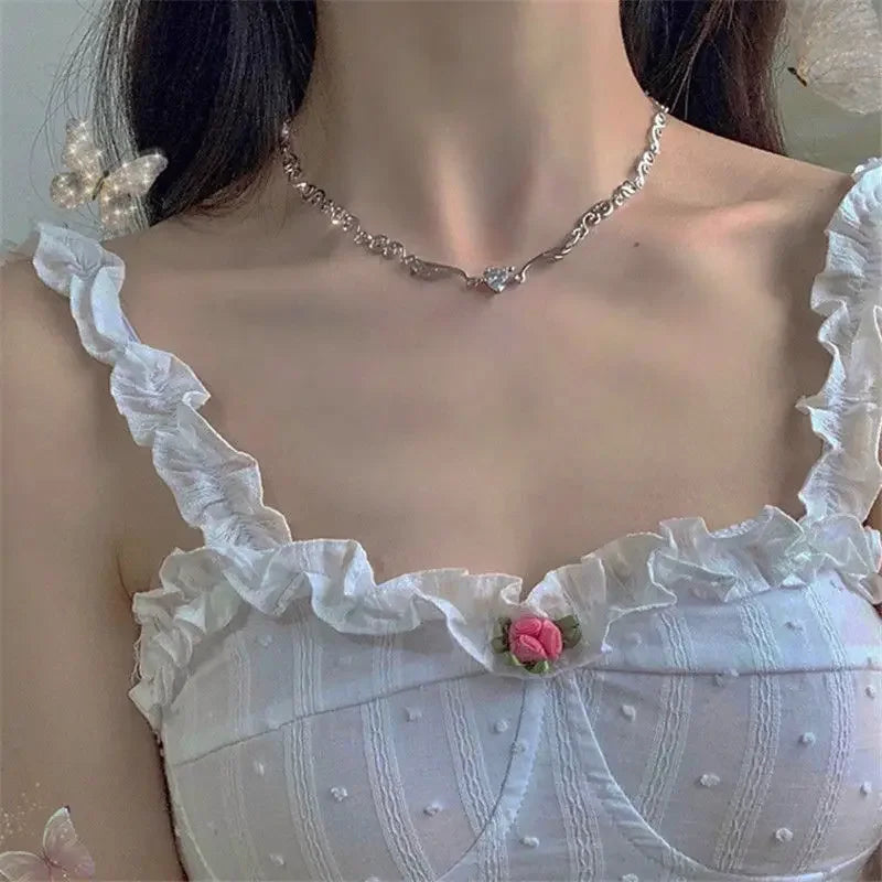 Angel Wings Heart Shape Pendant Necklaces Silver Color 5A Cubic Zirconia Minimalist Style Clavicle Chain Women and Girl Jewelry