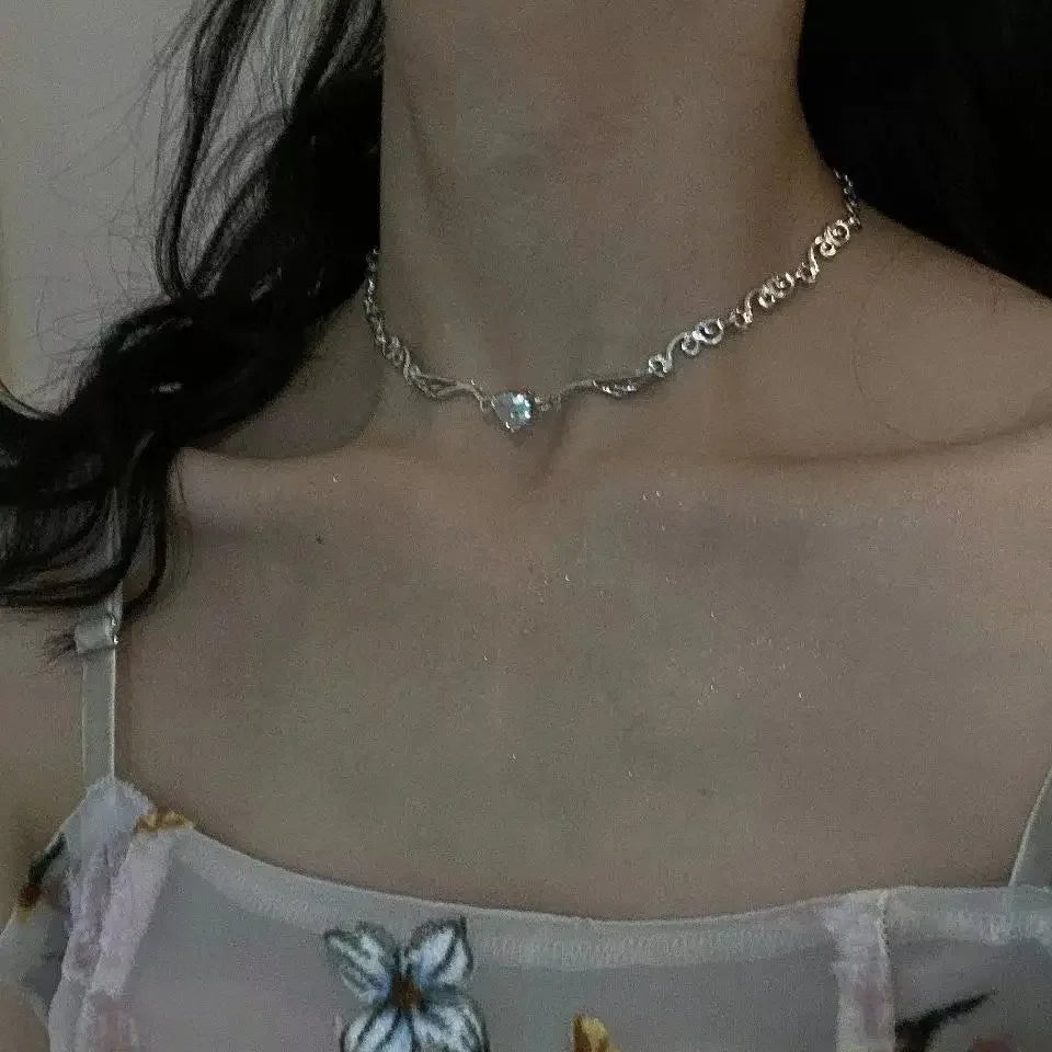 Angel Wings Heart Shape Pendant Necklaces Silver Color 5A Cubic Zirconia Minimalist Style Clavicle Chain Women and Girl Jewelry