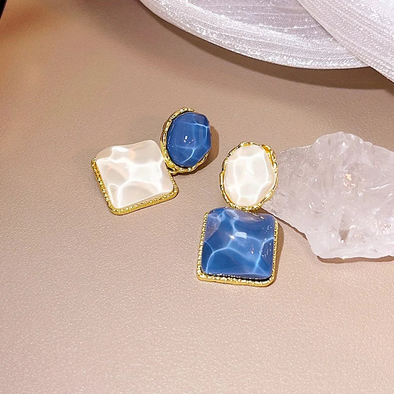 LATS Asymmetry Water Ripple Square Dangle Earrings for Women New Unique Design Light Luxury Earring Fashion Jewelry Accessories