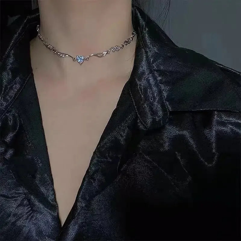 Angel Wings Heart Shape Pendant Necklaces Silver Color 5A Cubic Zirconia Minimalist Style Clavicle Chain Women and Girl Jewelry